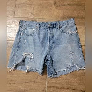 Size 31 Gap Bermuda shorts